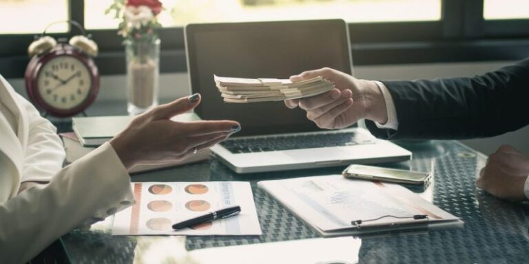 Salarios: la remuneración pretendida alcanzó los $754.943 en abril, por debajo de la inflación imagen-20