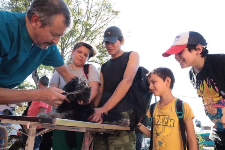 Más de 700 personas recibieron atenciones en Operativo del P.A.S. en el BOP 17 de Posadas imagen-43