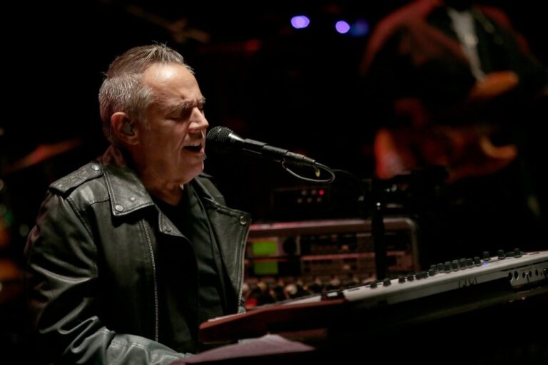 Vuelven los lentos Tour 2024: Alejandro Lerner se presentará este jueves en Posadas y prometió dar un show único lleno de emociones imagen-39