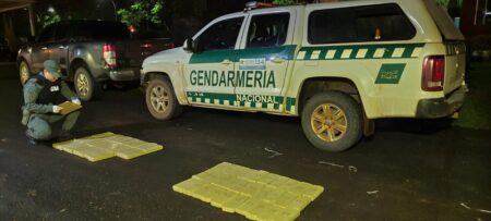 Abandonaron dos bultos con más de 50 kilos de marihuana Abandonaron dos bultos con más de 50 kilos de marihuana imagen-3