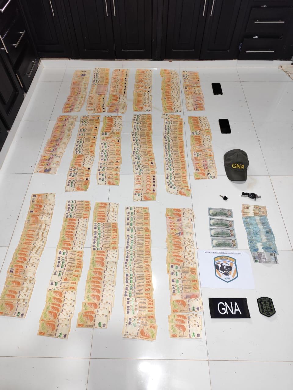 Desbaratan una organización narcocriminal tras 23 allanamientos simultáneos en Misiones, Corrientes y Buenos Aires imagen-2