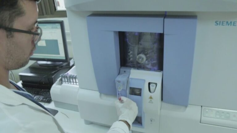 El Hospital Madariaga incorporó un moderno contador hematológico de alta gama y refuerza el rol del Laboratorio de Agudos imagen-12