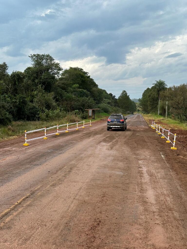 Ruta provincial 6: se repara el tramo dañado a 16 kilómetros de la ruta nacional 12 imagen-2