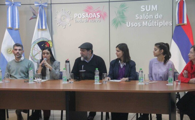 "Cultura en Letras": se presentó la Feria del Libro Posadas imagen-40