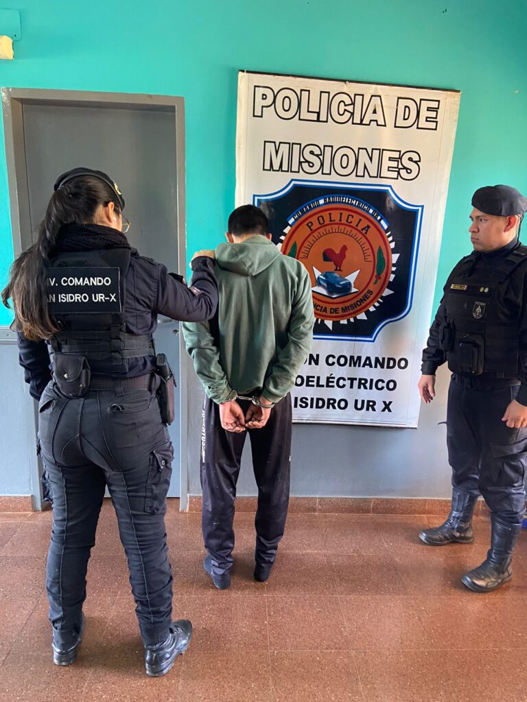 Capturaron a un delincuente que le robó a punta de cuchillo a una joven imagen-16