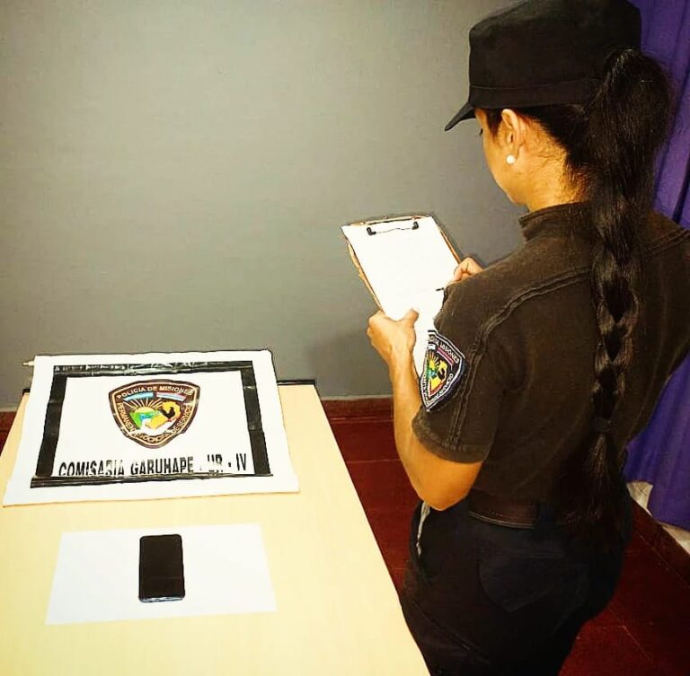 Se transfirió más de un millón y medio desde la cuenta de su jefa: fue demorada imagen-13