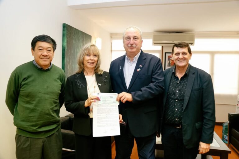 El Gobierno de Misiones otorgó un subsidio a la Unam para apoyar su funcionamiento y desarrollo académico El Gobierno de Misiones otorgó un subsidio a la Unam para apoyar su funcionamiento y desarrollo académico imagen-25