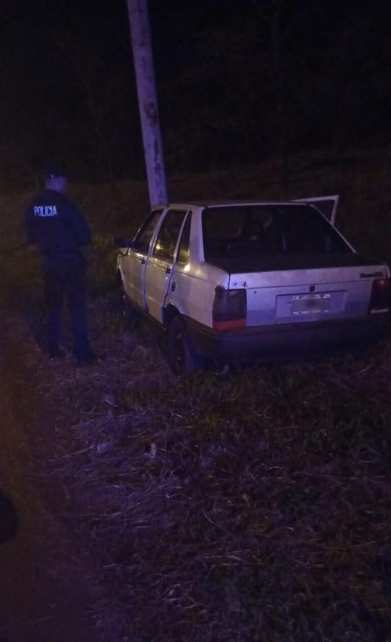 Guaraní: un joven sufrió lesiones graves cuando el vehículo en que se desplazaba chocó contra un poste sobre ruta nacional 14 imagen-6