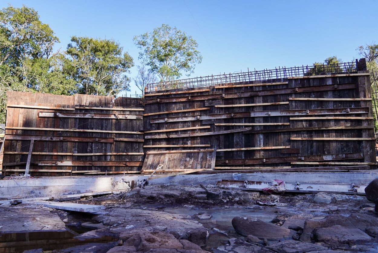 Al supervisar la construcción de un puente en Santa María, Passalacqua destacó la importancia de las obras viales para mejorar la conectividad entre comunidades 5 Al supervisar la construcción de un puente en Santa María, Passalacqua destacó la importancia de las obras viales para mejorar la conectividad entre comunidades imagen-4