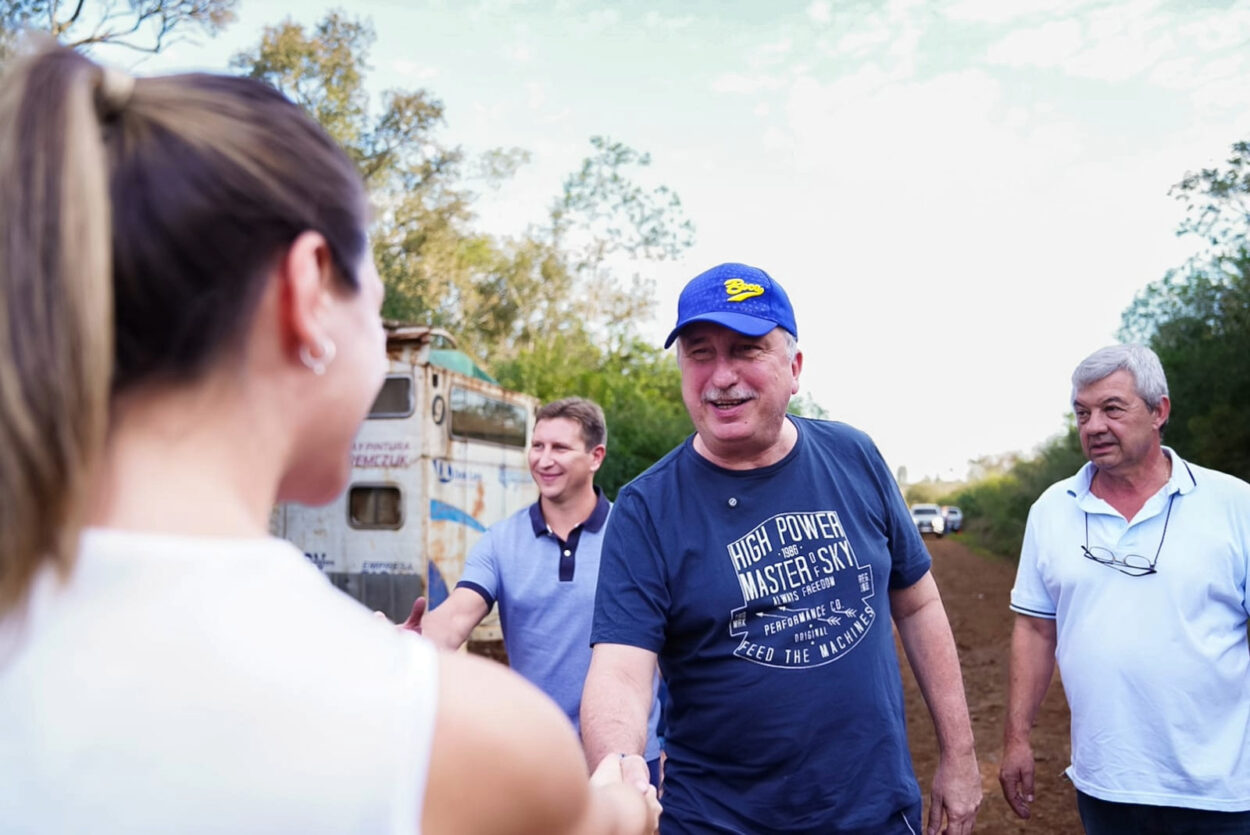 Al supervisar la construcción de un puente en Santa María, Passalacqua destacó la importancia de las obras viales para mejorar la conectividad entre comunidades 3 Al supervisar la construcción de un puente en Santa María, Passalacqua destacó la importancia de las obras viales para mejorar la conectividad entre comunidades imagen-2