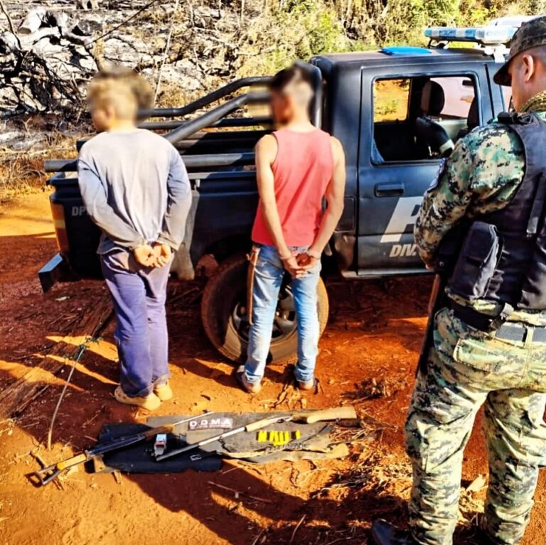 La Policía secuestró carne faenada y armas de fuego en una investigación por abigeato: hay dos detenidos imagen-26