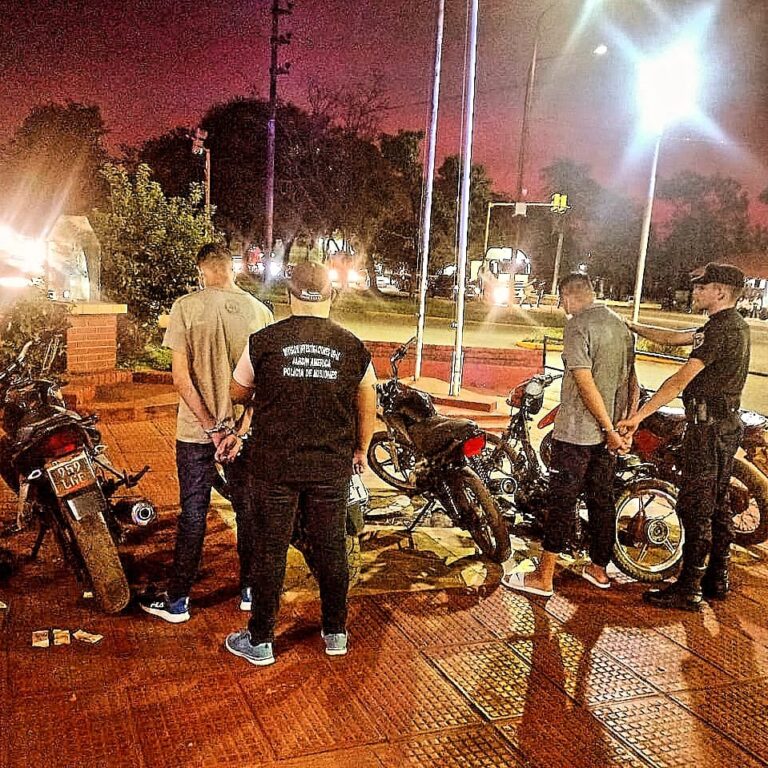 En Jardín América desmantelaron una red delictiva dedicada al robo y desguace de motos: hay dos detenidos imagen-10