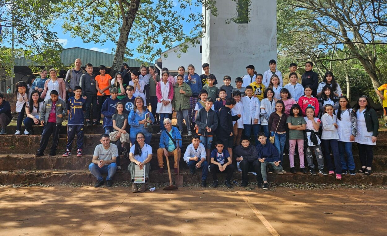 Puerto Esperanza: el Mercado Central promueve la producción sustentable y huertas orgánicas en la provincia Puerto Esperanza: el Mercado Central promueve la producción sustentable y huertas orgánicas en la provincia imagen-1