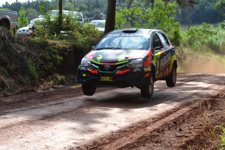 Automovilismo: la dupla Maicon Paulus-Maxi Brunner ganó la primera etapa del Rally Integración imagen-13