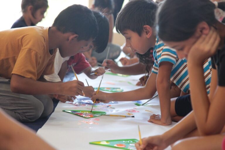 Aristóbulo, Apóstoles y Alem sostienen centros de apoyo educativos imagen-35