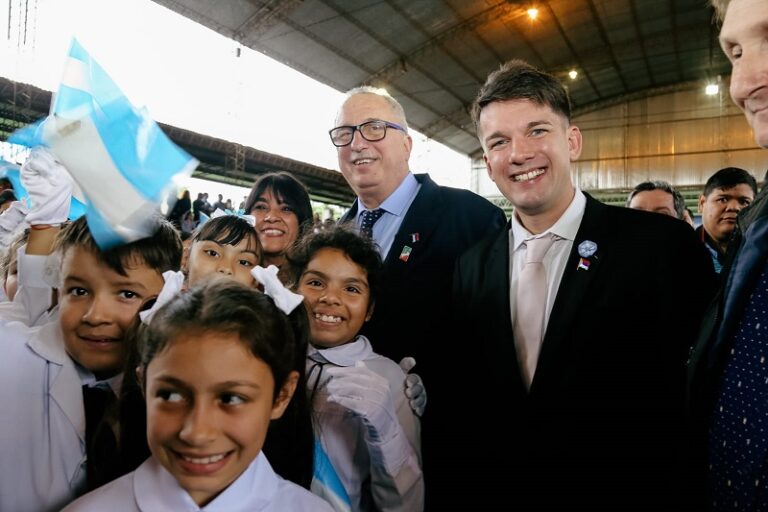 Acto en Candelaria: Passalacqua instó a construir una comunidad en unidad, educación y respeto para alcanzar una sociedad mejor imagen-41