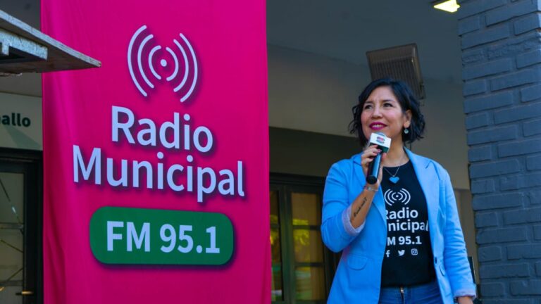 La radio municipal celebró su 11º aniversario con el tradicional Festiradio en el paseo “La Terminal” imagen-32