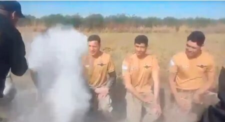 La Justicia Federal investiga un ritual de «bautismo» donde soldados fueron intoxicados con cal viva La Justicia Federal investiga un ritual de "bautismo" donde soldados fueron intoxicados con cal viva imagen-5