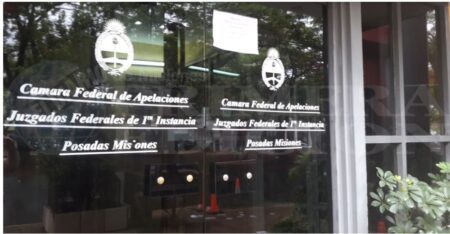 Denuncian en la Justicia a Ninfa Alvarenga "por exigir dinero" a empleados del Pami imagen-5