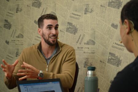 Para aliviar el colon y desintoxicar el cuerpo, doctor recomiendó cincos poderosos jugos detox naturales imagen-2