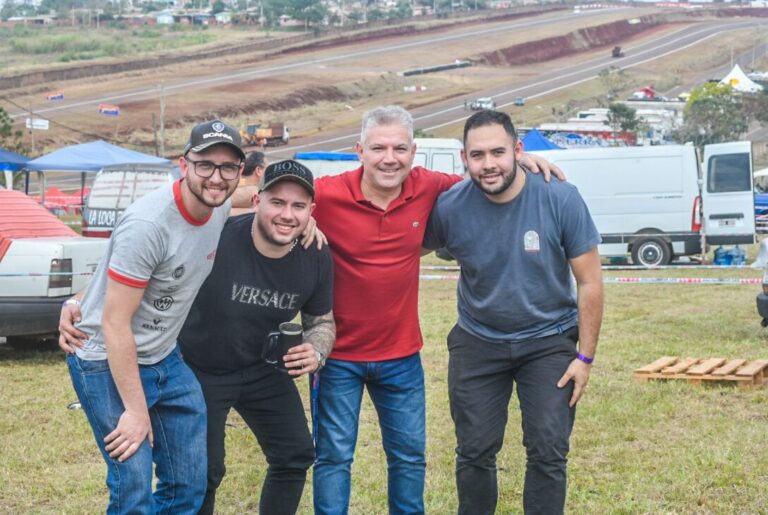 El público "fierrero" ya ingresa al autódromo para vivir el TC en Posadas imagen-9