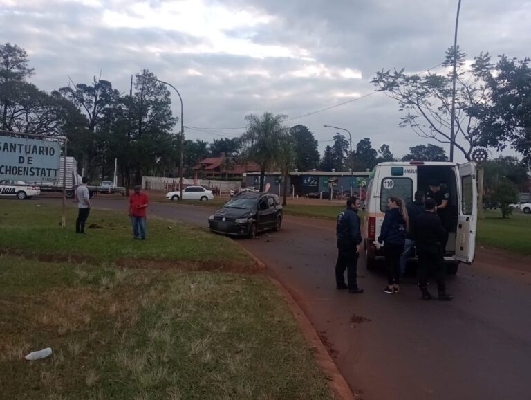 Oberá: escapó de un Hospital, sustrajo un automóvil, chocó y regresó al nosocomio lesionado imagen-44