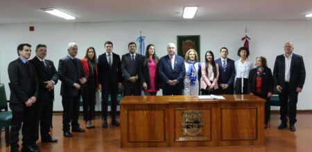 Gobernador participó en la asunción de magistrados y funcionarios de la justicia provincial Gobernador participó en la asunción de magistrados y funcionarios de la justicia provincial imagen-2