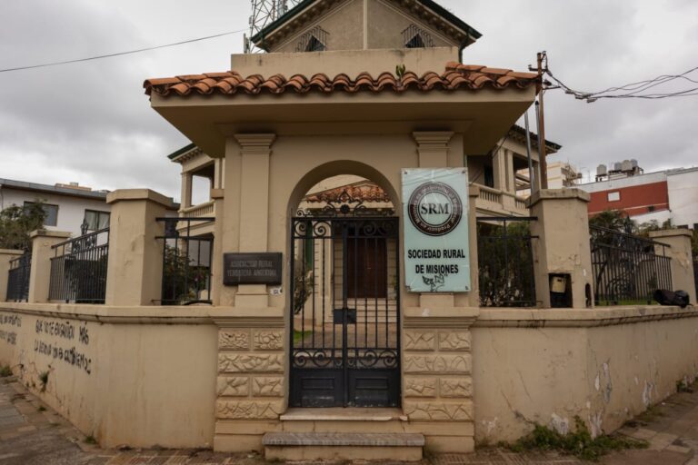 Casa Lafuente: testimonio cultural y arquitectónico que fusiona elementos italianos y españoles imagen-29