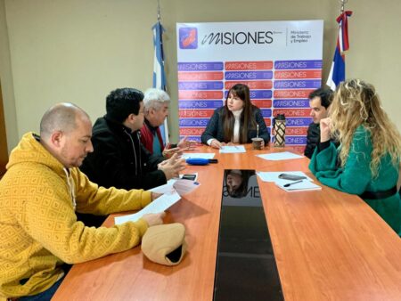 Trabajo y Uthgra capacitarán a trabajadores gastronómicos y hoteleros imagen-3