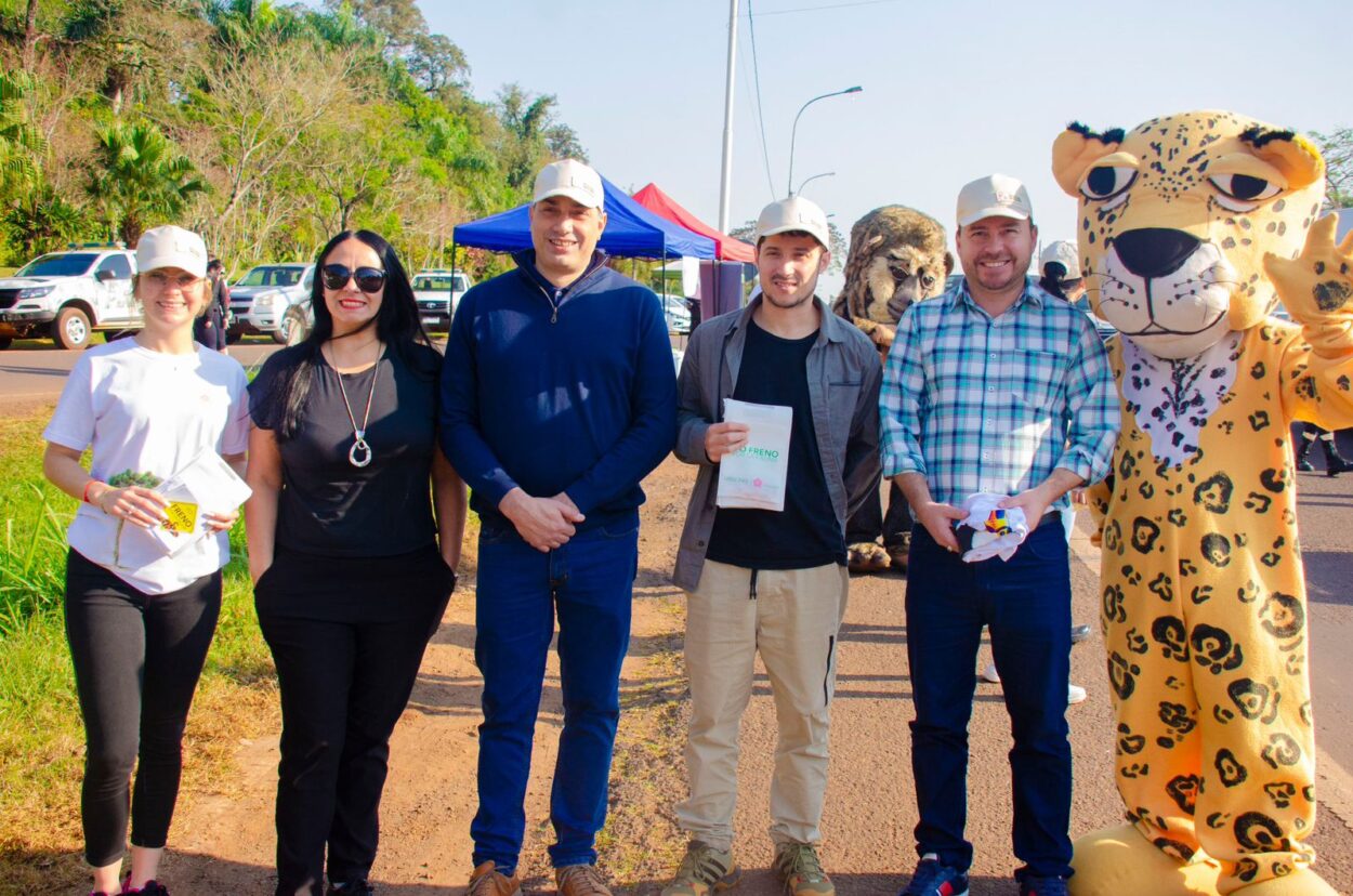 "Yo freno por la fauna" llegó a la gran cantidad de turistas que visita Puerto Iguazú imagen-8