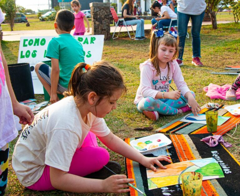 Las infancias disfrutaron una tarde especial en Itaembé Guazú imagen-45