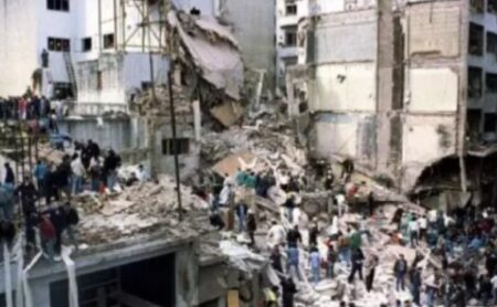 Fuerte amenaza de Irán al Gobierno de Milei en la previa del aniversario del atentado a la Amia imagen-5