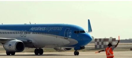 Fuerte caída del turismo aéreo: 640.000 pasajes menos que en el primer semestre del 2023 Fuerte caída del turismo aéreo: 640.000 pasajes menos que en el primer semestre del 2023 imagen-4