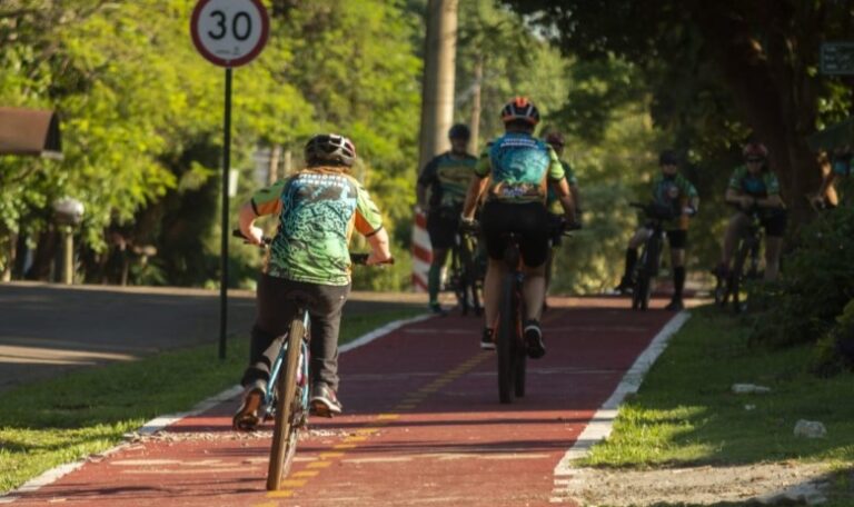 Posadas ya tiene más de 50 kilómetros de bicisenda y se pretende integrar con circuitos a toda la ciudad imagen-49