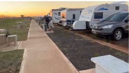 Turistas disfrutan de las cómodas y seguras instalaciones del Camping Municipal de Posadas imagen-5