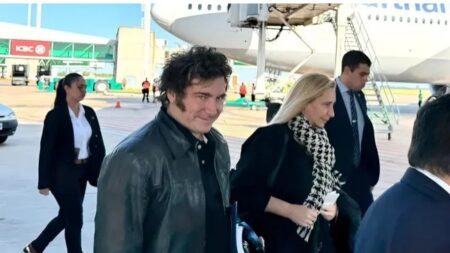 Javier Milei vuelve a viajar a EEUU: participará de una conferencia con multimillonarios Javier Milei vuelve a viajar a EEUU: participará de una conferencia con multimillonarios imagen-7