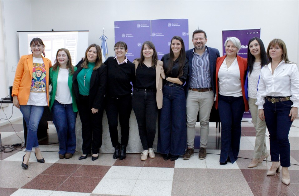 Misiones Contra la Trata: presentaron la “Guía de abordaje para la lucha contra la Trata de Personas destinada a docentes y a toda la comunidad educativa" imagen-4