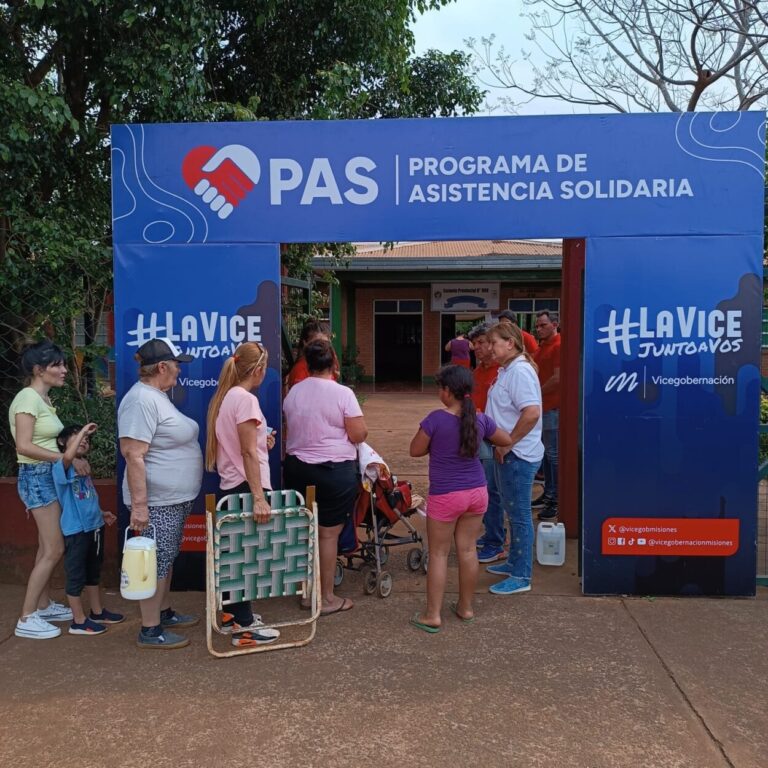 El P.A.S. llevó servicios y atenciones gratuitas al barrio Prosol 1 imagen-41