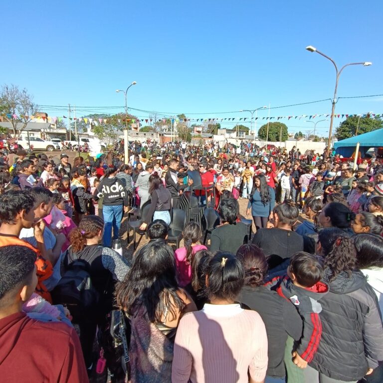 Multitudinario festejo de "Por los Niños Todo" en el barrio Bicentenario imagen-41