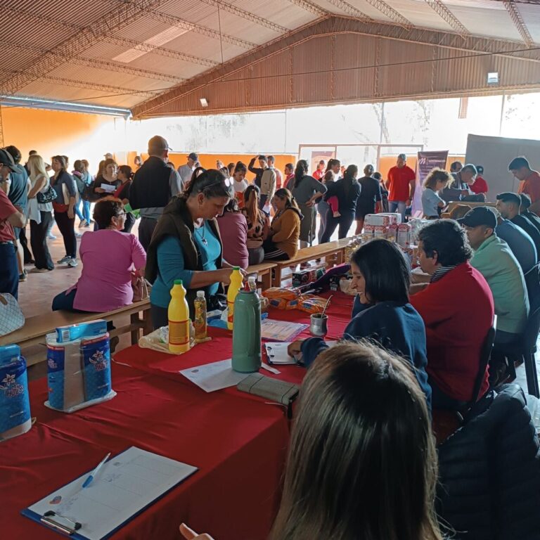 Más de 500 personas recibieron operativo de servicio integral del P.A.S. Posadas en Parque Adam imagen-25