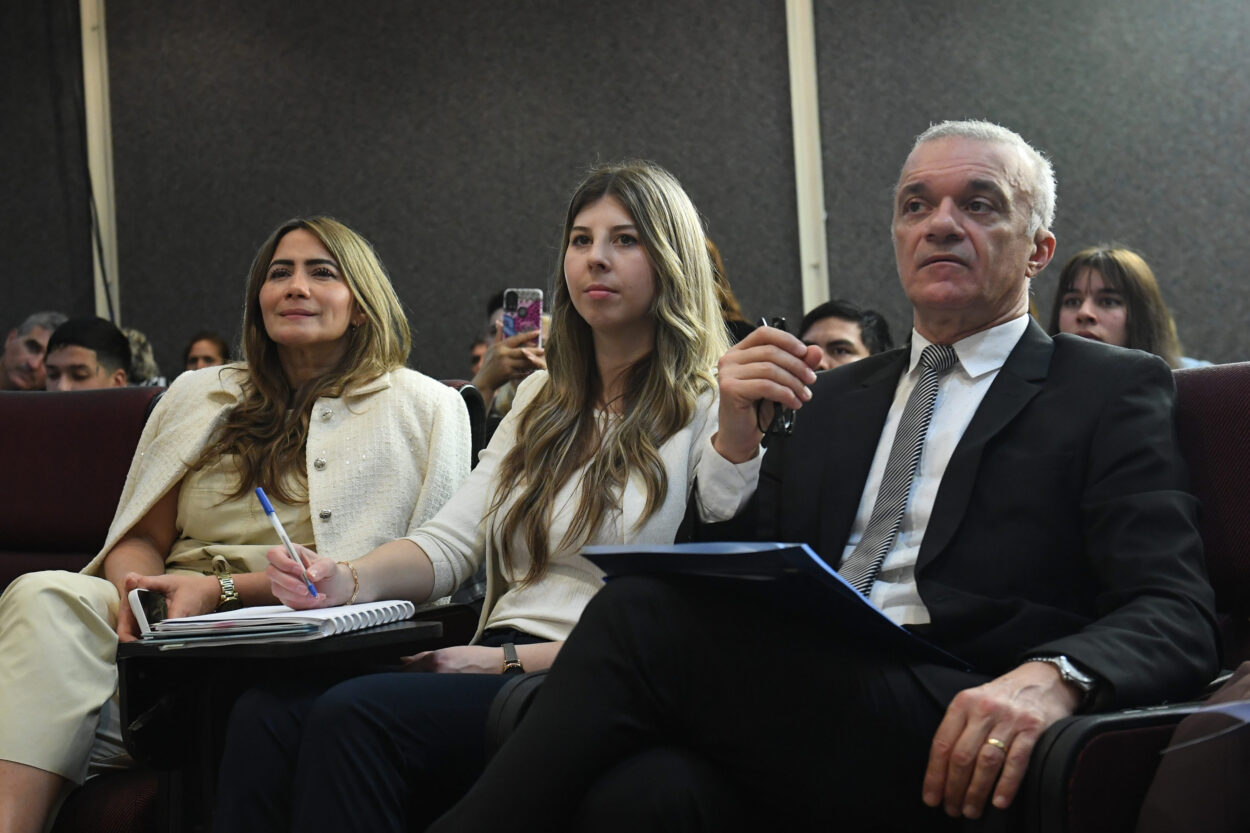 Los senadores Arce y Rojas Decut acompañan la lucha contra la trata de personas en Encuentro preparatorio para la 1ª Cumbre Internacional imagen-1