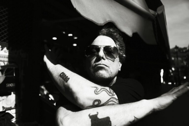 Nuevo punto de ventas para conseguir entradas al show de Andrés Calamaro en Posadas  imagen-11