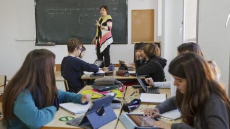 En Matemática, solo 1 de cada 4 estudiantes de 15 años puede resolver un ejercicio de regla de tres En Matemática, solo 1 de cada 4 estudiantes de 15 años puede resolver un ejercicio de regla de tres imagen-10