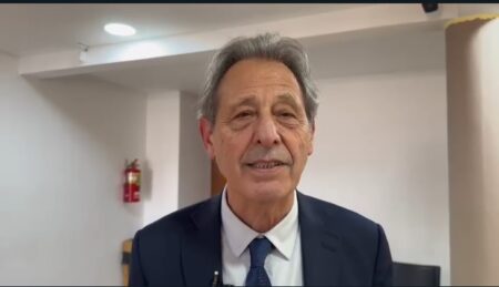 La reforma de la Ley Bases significa “un retroceso” del derecho laboral argentino imagen-3