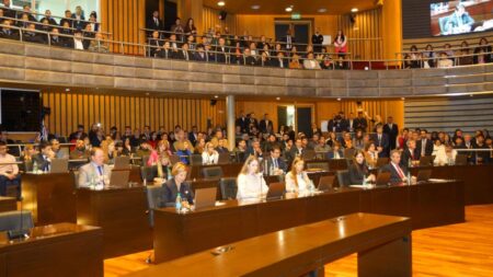 Legislatura creó programa para el diagnóstico y tratamiento de la miastenia gravis imagen-1