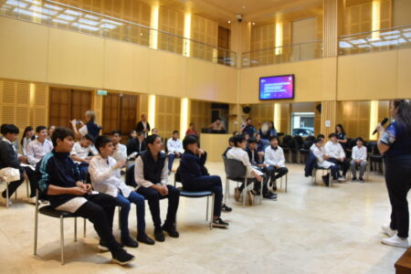 No se lo esperaban: la lección que estos estudiantes nunca olvidarán imagen-1