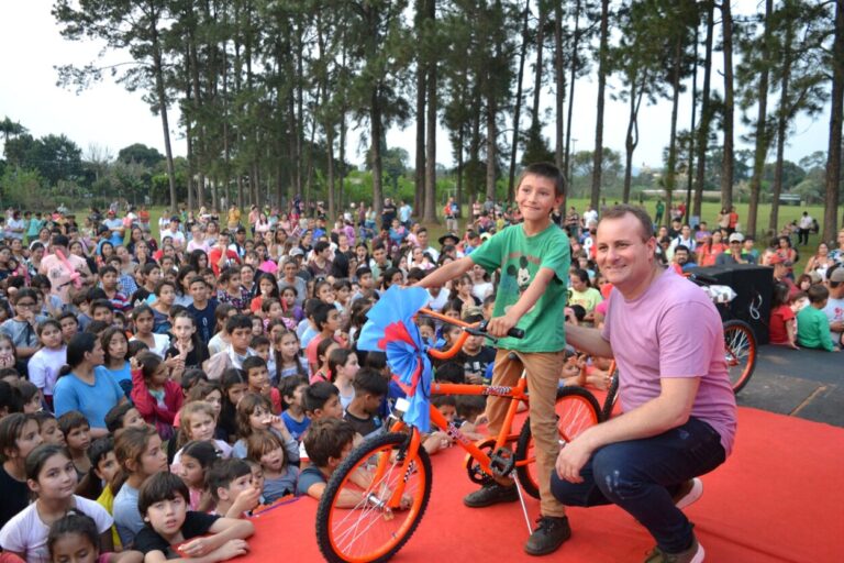 Campo Viera celebró el Mes de las Infancias con un gran festejo imagen-19