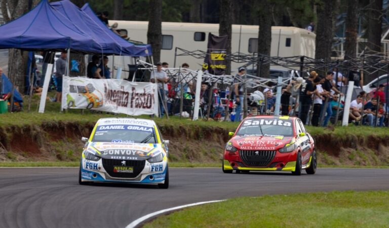 Automovilismo: Antolín ganó en la Clase 2 en Oberá imagen-35