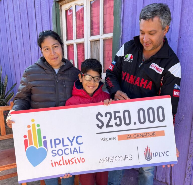 Lucas Páez el nuevo ganador del premio Iplyc Inclusivo usará el dinero para comprarse una bicicleta y ropa imagen-20