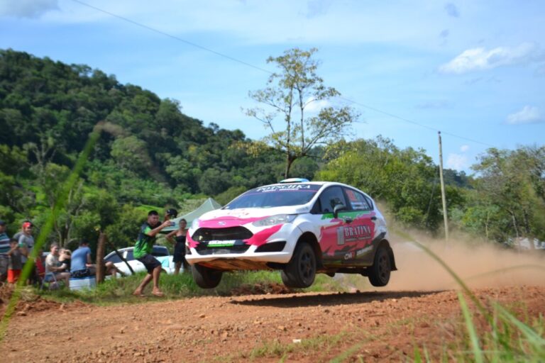 Automovilismo: 82 inscriptos para el Rally de Puerto Rico y Capioví imagen-40